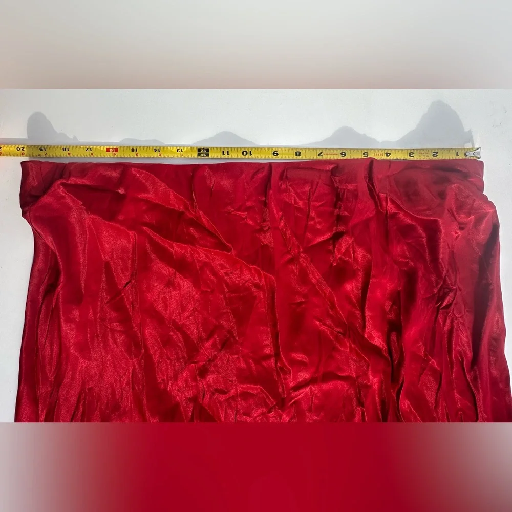 NWT H&M Elegant Red Satin Midi Skirt, XXL